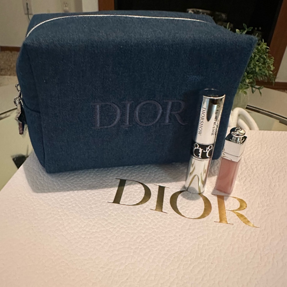 NWOT Dior gift bundle with Dior Denim makeup bag
